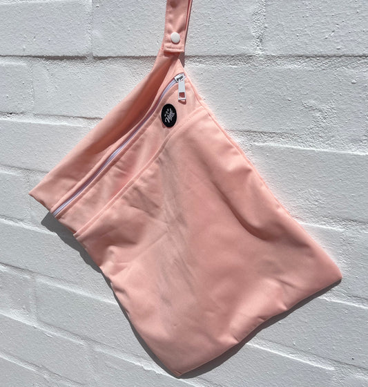 Salmon wet bag